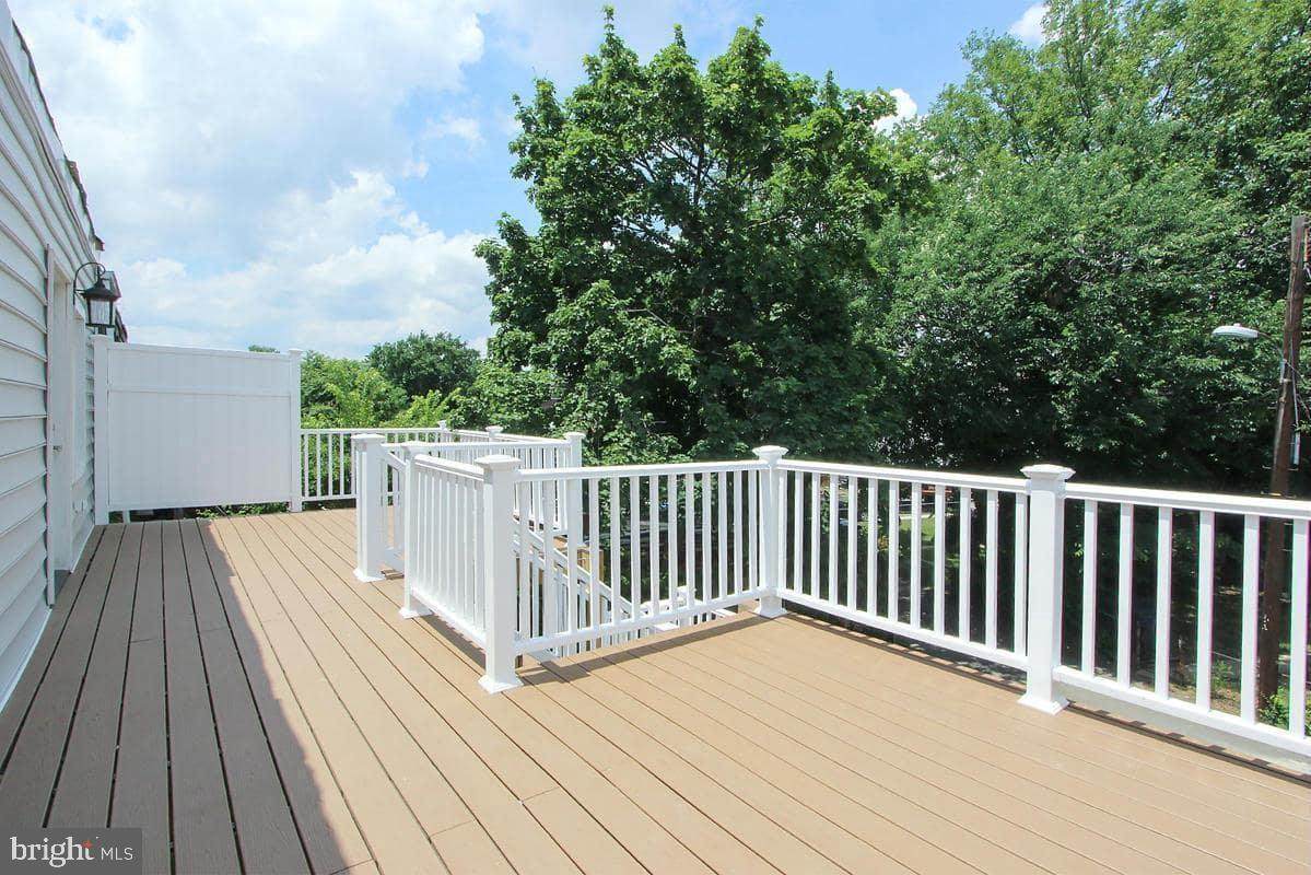 432 Evarts Street - Photo 1