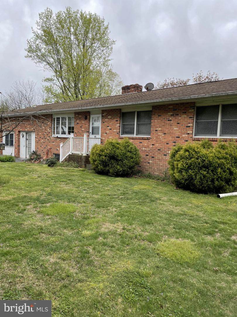 421 Daisey Road - Photo 1