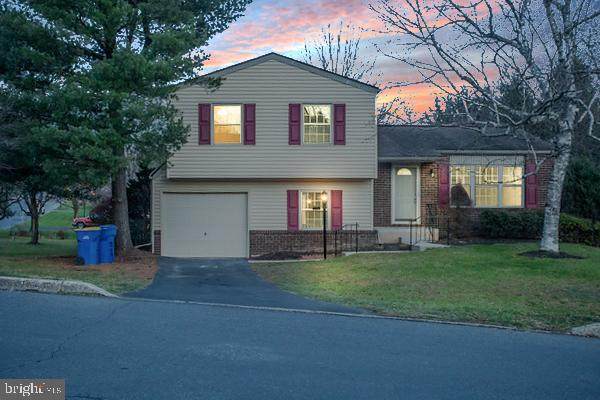 540 Cardinal Drive - Photo 1