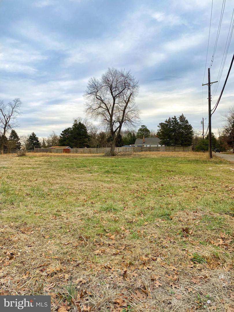 1214 Jarvis Road - Photo 1