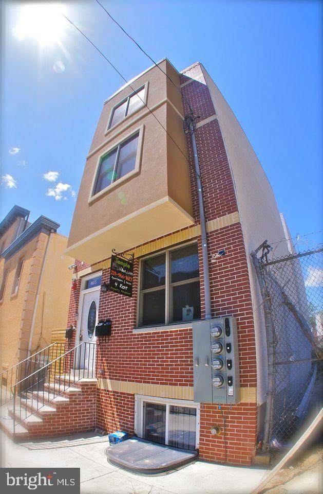 1720 Fontain Street - Photo 1