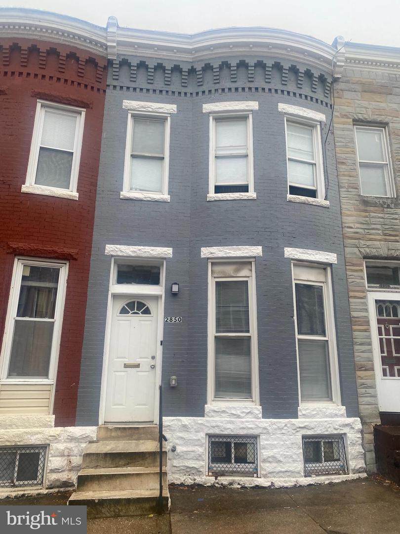 2850 Woodbrook Avenue - Photo 1
