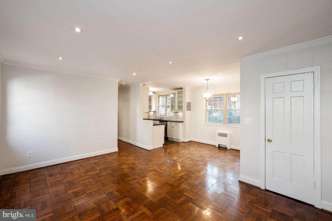 4620 Iowa Avenue - Photo 1