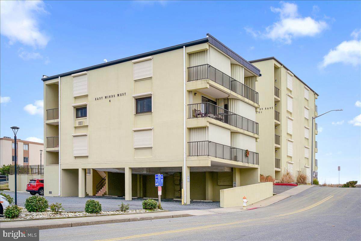 4 70TH Street - Photo 1