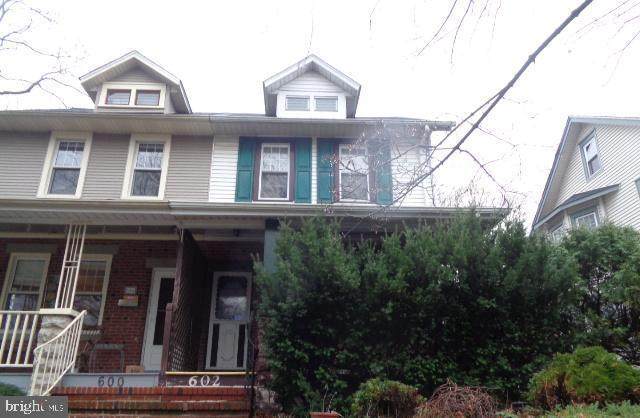 602 Sycamore Terrace - Photo 1