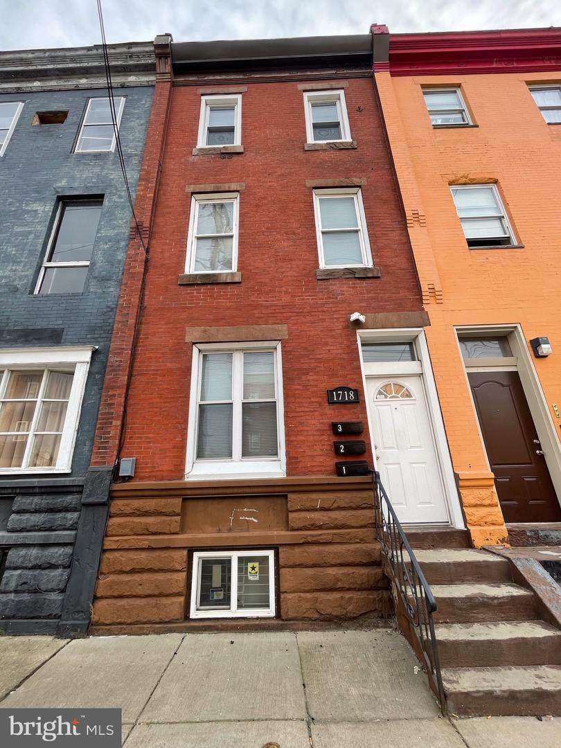 1718 Snyder Avenue - Photo 1