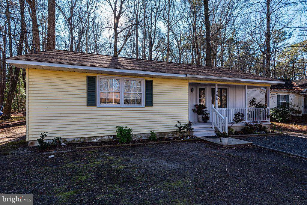 208 Windjammer Road - Photo 1
