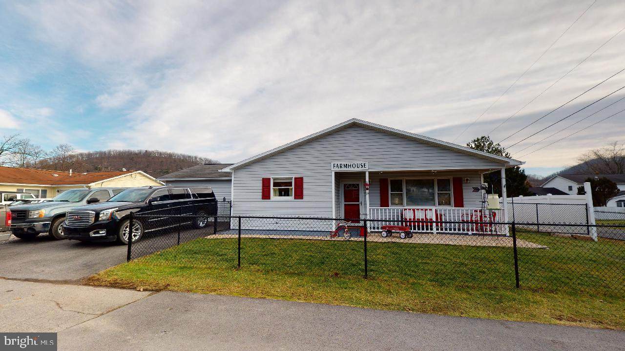 14 Chickadee Street - Photo 1