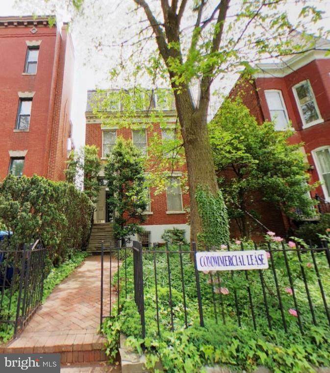 715 G Street - Photo 1