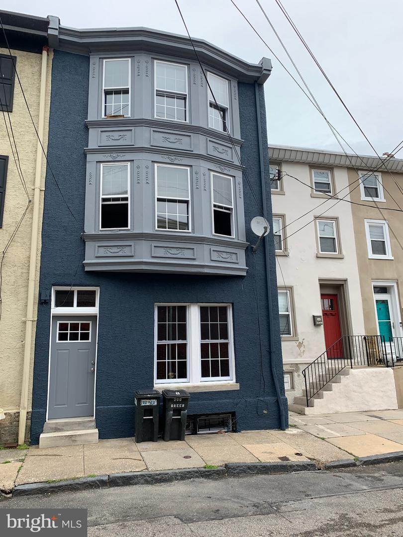 4411 Baker Street - Photo 1