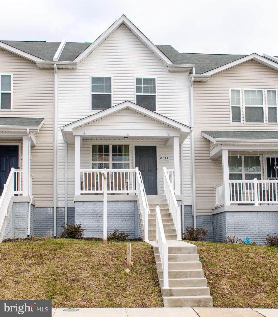 2617 Huron Street - Photo 1