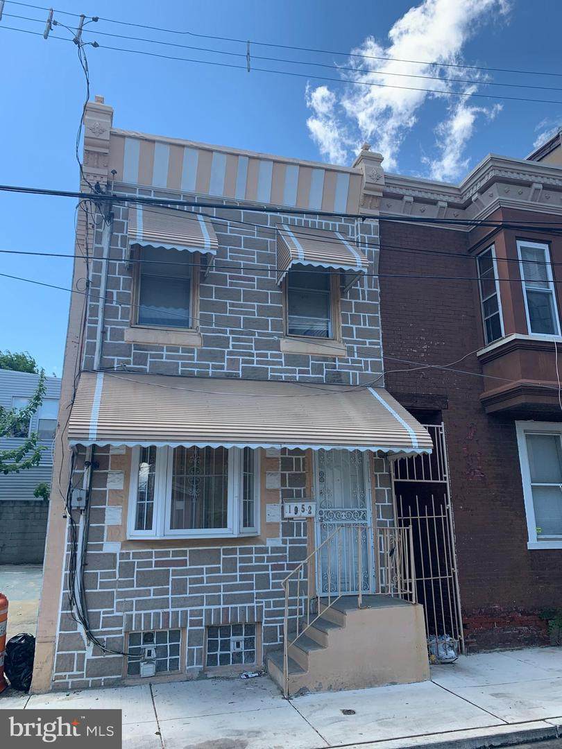 1952 Mutter Street - Photo 1