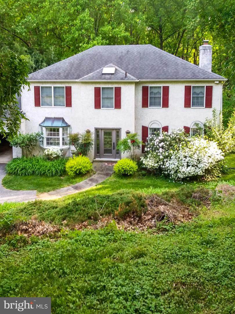 19 Longpoint Lane - Photo 1