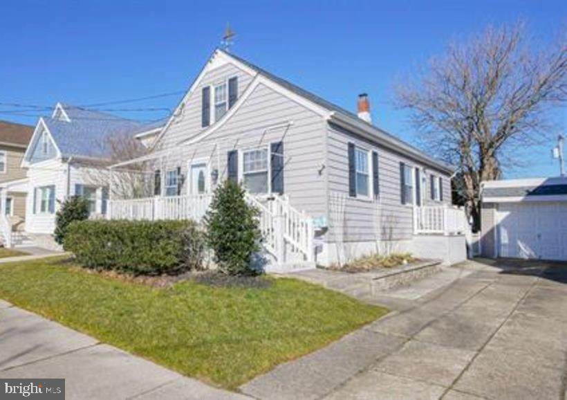 7 Essex Avenue - Photo 1