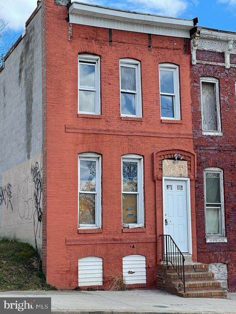 17 Pulaski Street - Photo 1