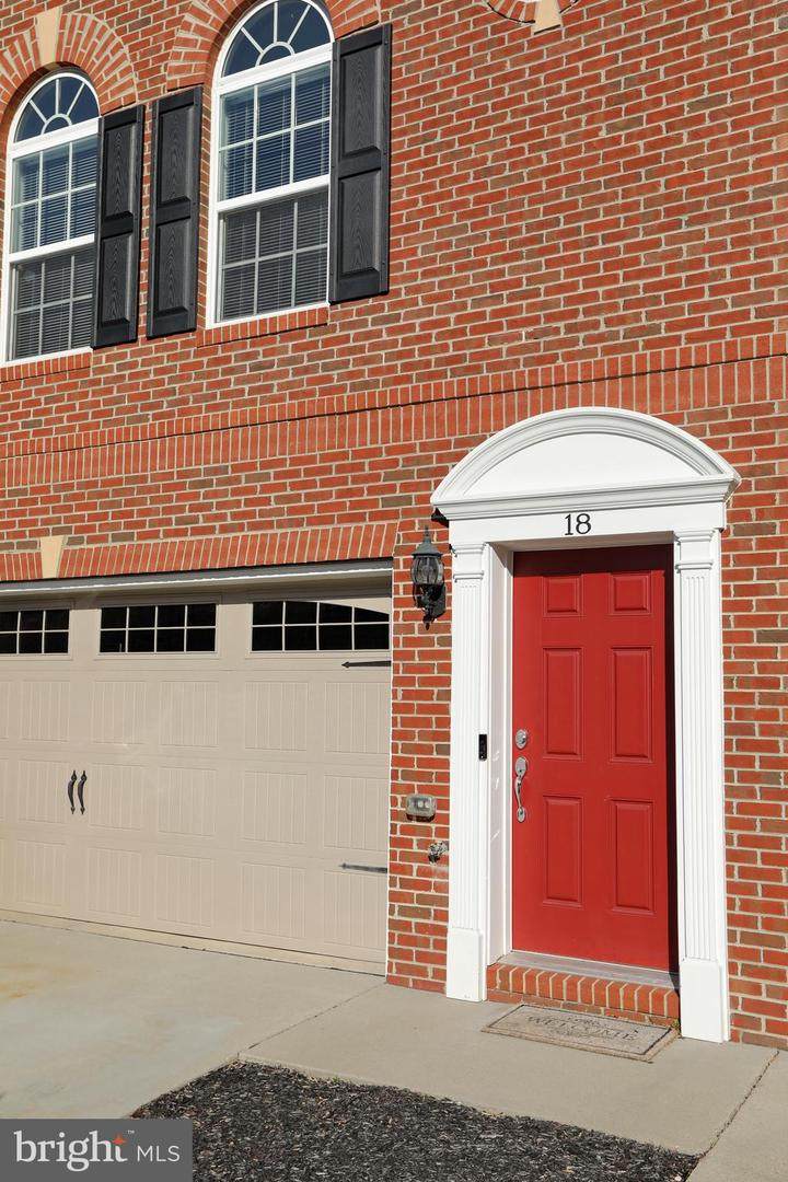 18 Charles Overlook Lane - Photo 1