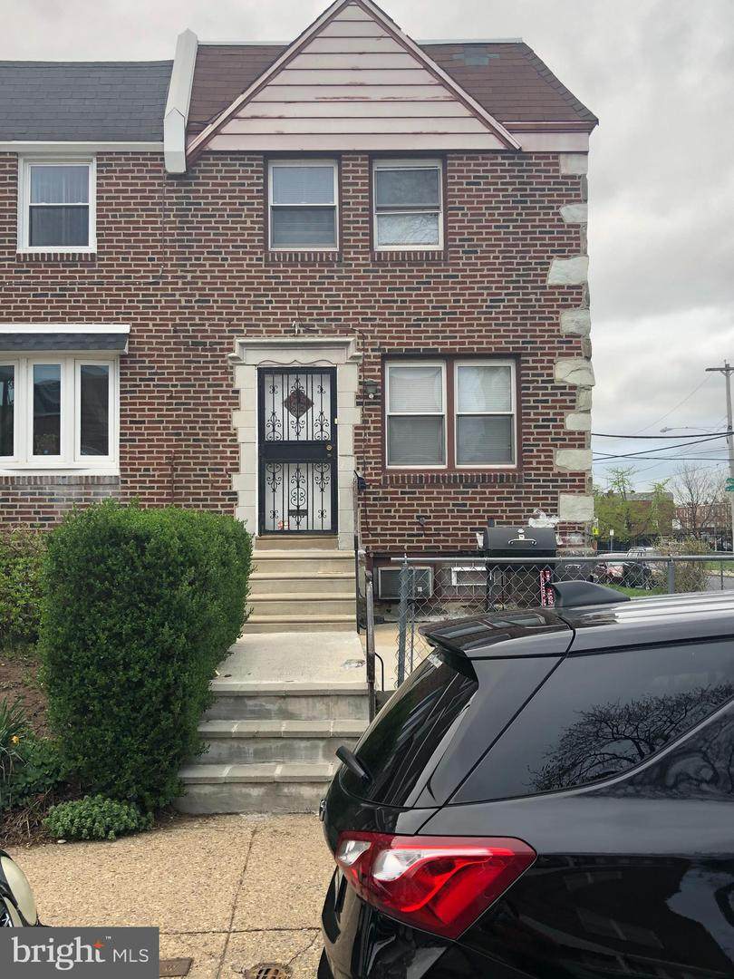 7101 Akron Street - Photo 1