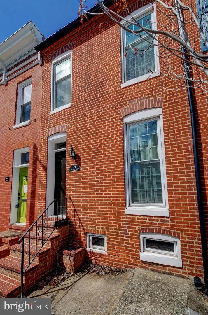 24 Poultney Street - Photo 1