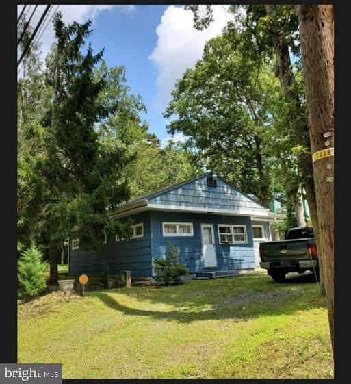 1102 Vine Street - Photo 1