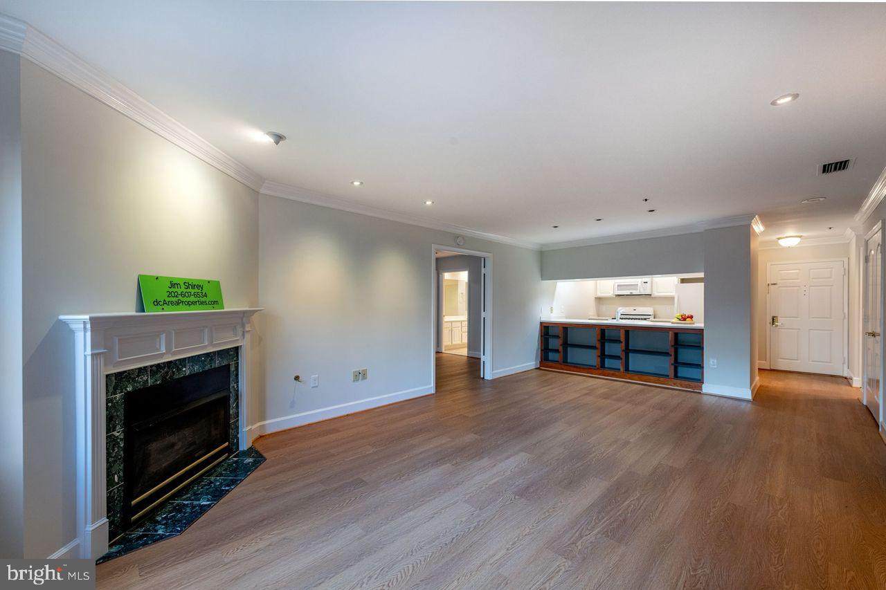 1050 Stuart Street - Photo 1