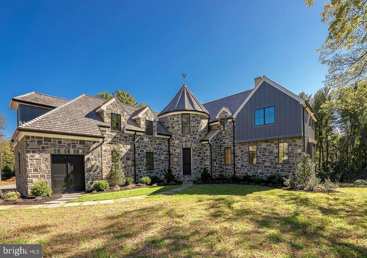 108 Dovecote Lane - Photo 1