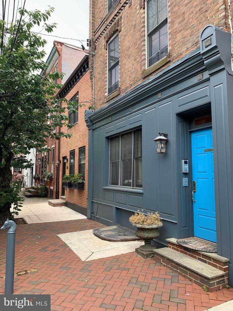 334 Monroe Street - Photo 1