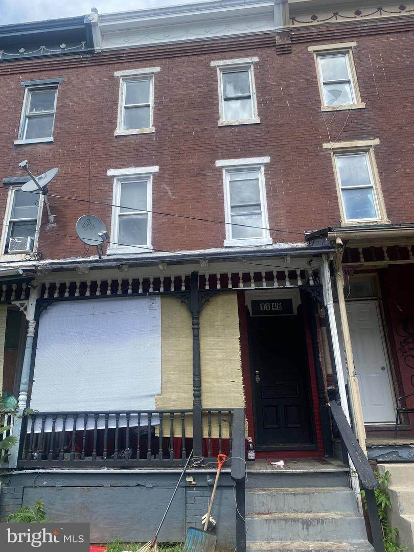 1148 Derry Street - Photo 1