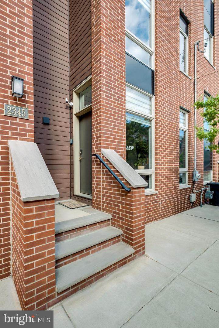 2345 Gordon Street - Photo 1