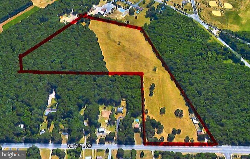 374 Tuckahoe Road - Photo 1