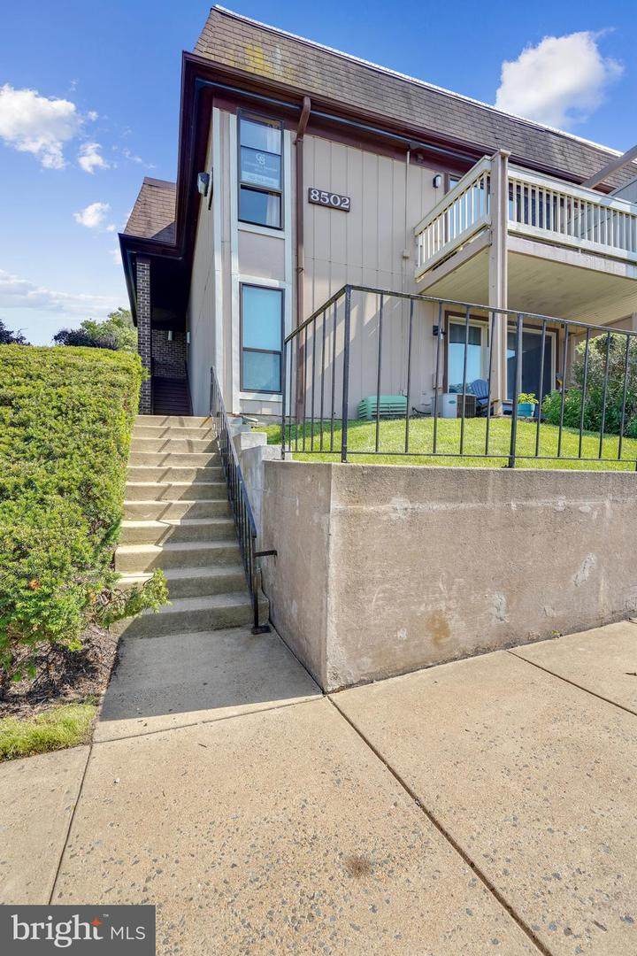 8502 Barrington Court - Photo 1