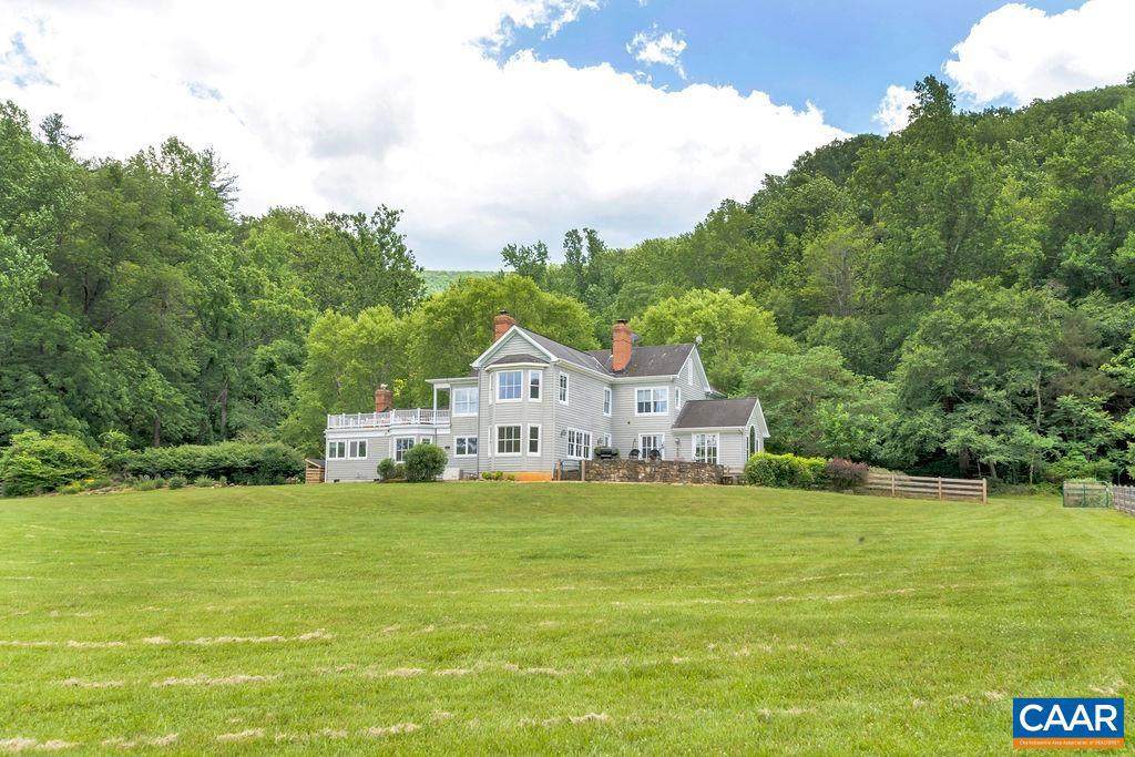 6051 Sugar Hollow Road - Photo 1