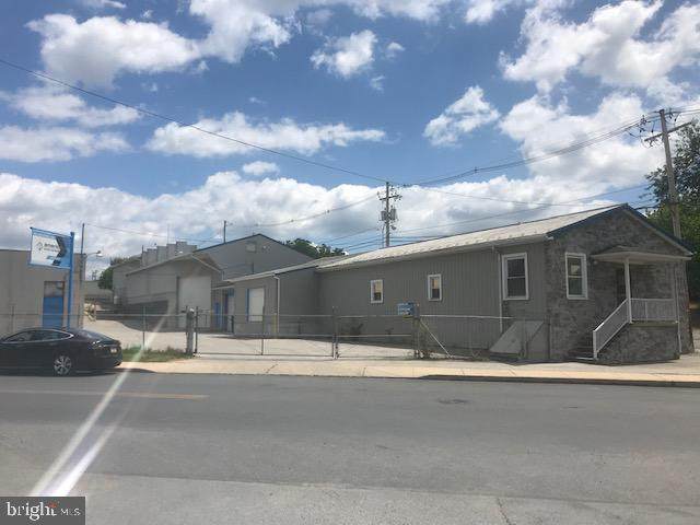 540 Hollywell Avenue - Photo 1