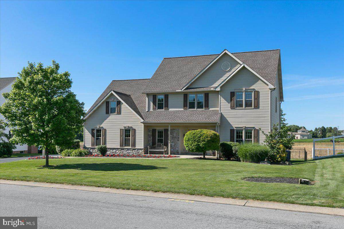 703 Steeplechase Road - Photo 1