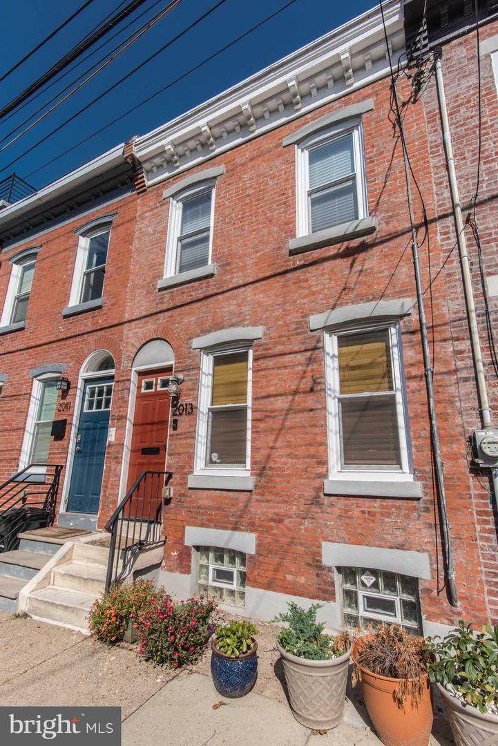 2013 Fletcher Street - Photo 1