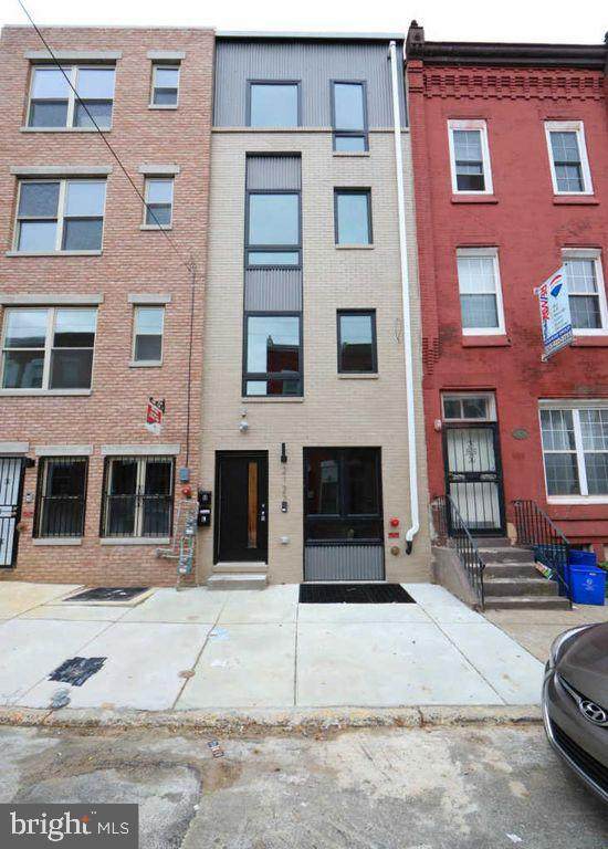2122 17TH Street - Photo 1