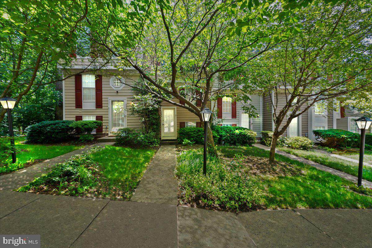 1596 Woodcrest Drive - Photo 1