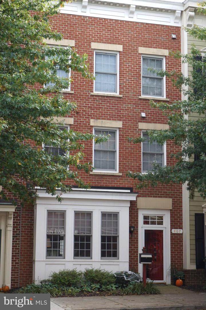 407 Main Street - Photo 1
