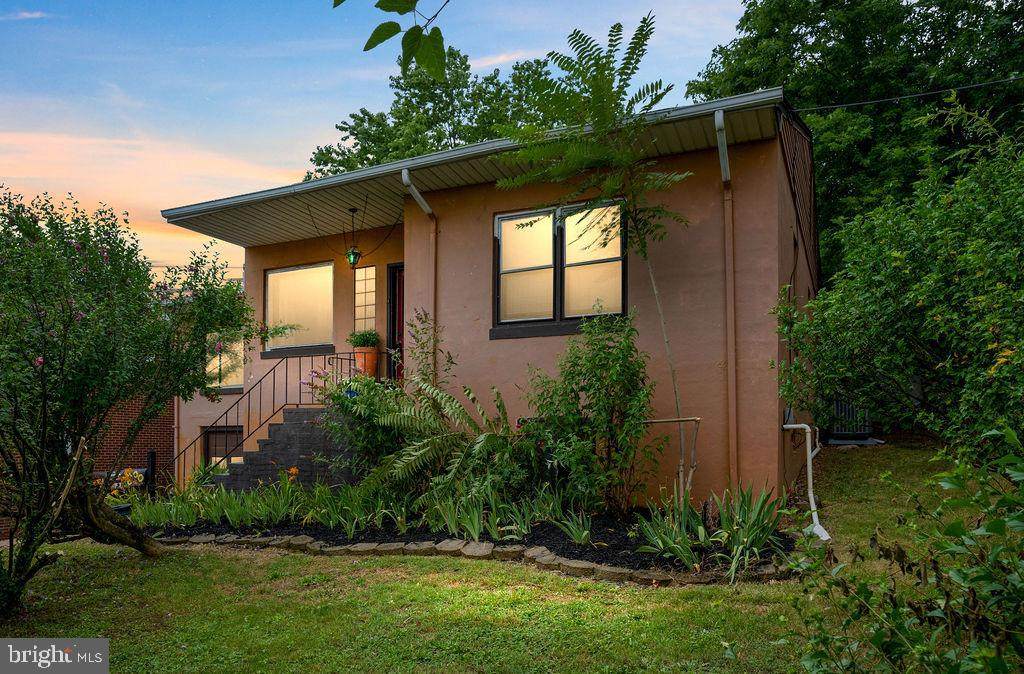 33 Butler Road - Photo 1