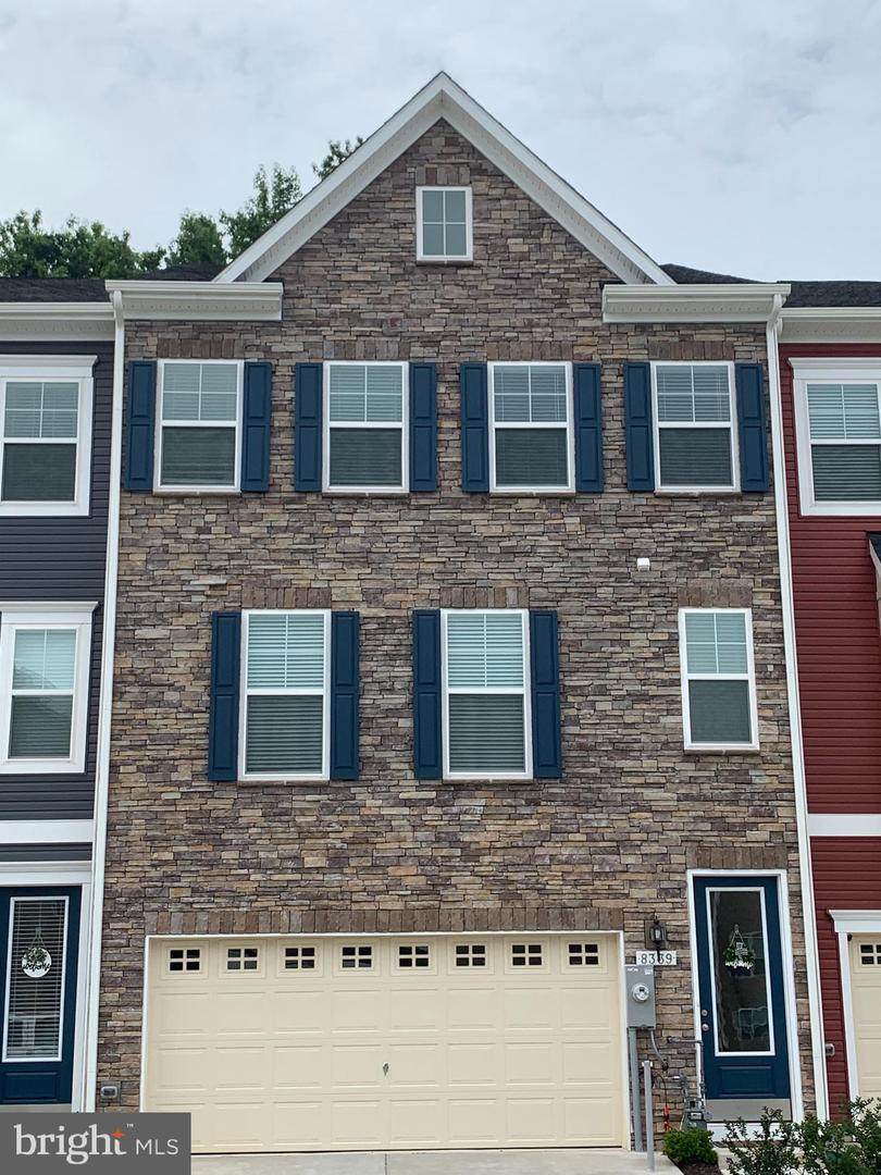 8311 Amber Beacon Circle - Photo 1