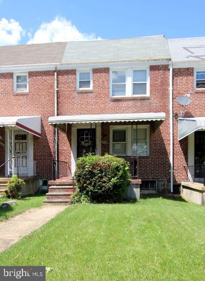 2828 Garrison Avenue - Photo 1