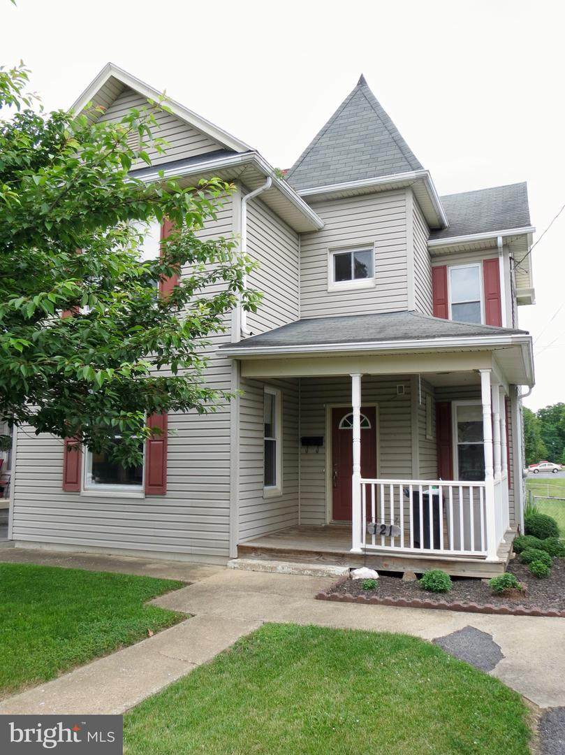 121 Artizan Street - Photo 1