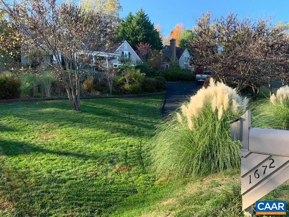 1672 Stoney Creek Drive - Photo 1