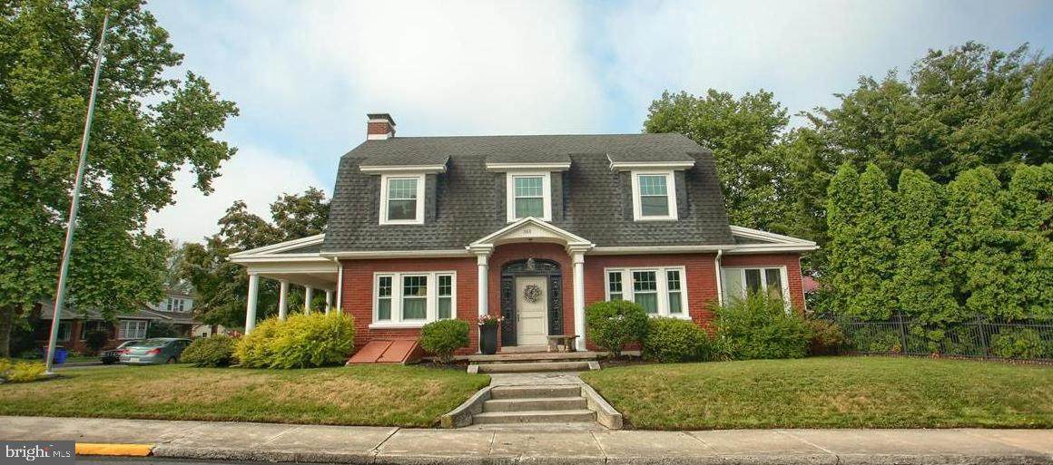 388 Center Street - Photo 1