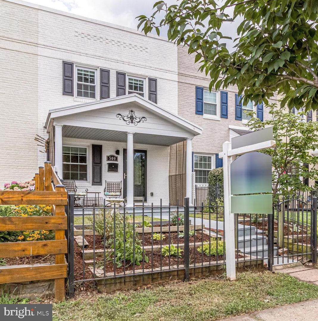 509 Payne Street - Photo 1