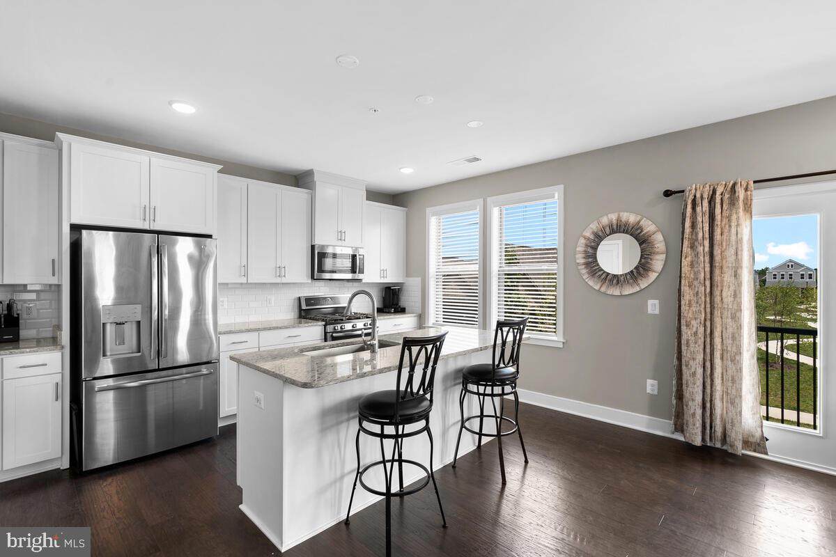 42887 Littlehales Terrace - Photo 1