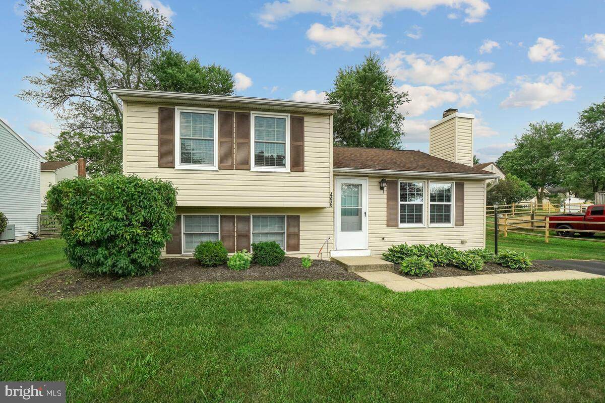 496 Hillcrest Drive - Photo 1