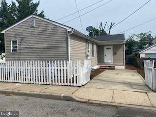198 Adams Street - Photo 1