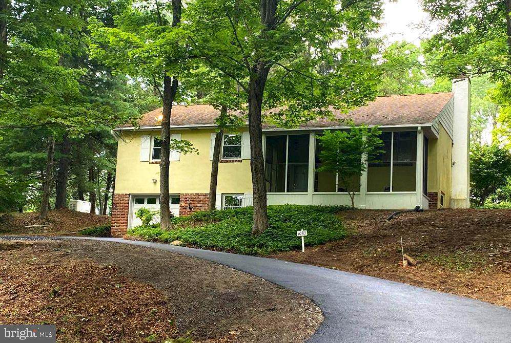 1083 Cedar Lane - Photo 1