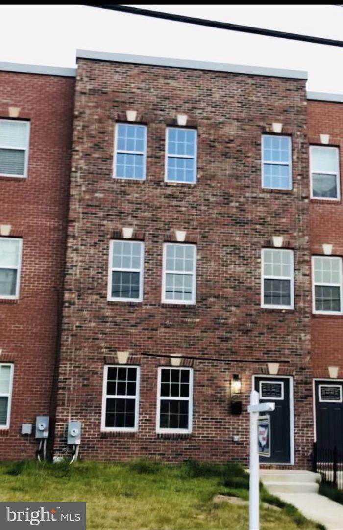 5215 1/2 E Street - Photo 1
