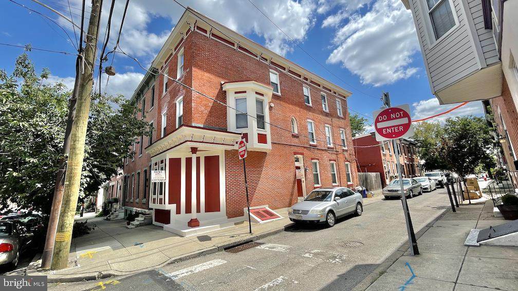 2528 Poplar Street - Photo 1